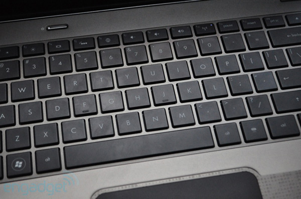 See and feel the HP Envy 14 Picture 4