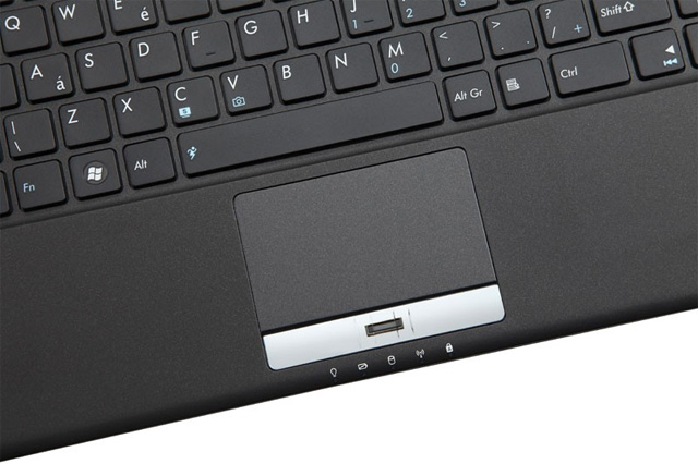 See Asus ultra-thin 13-inch laptop Picture 9