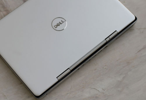See Dell XPS 14z 'supermodel' in Vietnam Picture 2