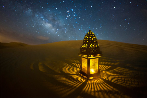 See stunning works from the art of capturing miniatures with the Milky Way Picture 11