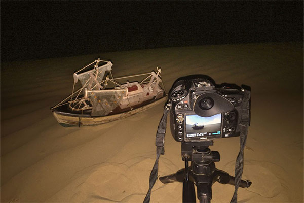 See stunning works from the art of capturing miniatures with the Milky Way Picture 3