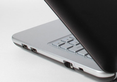 See the beauty of Vaio W netbook Picture 16