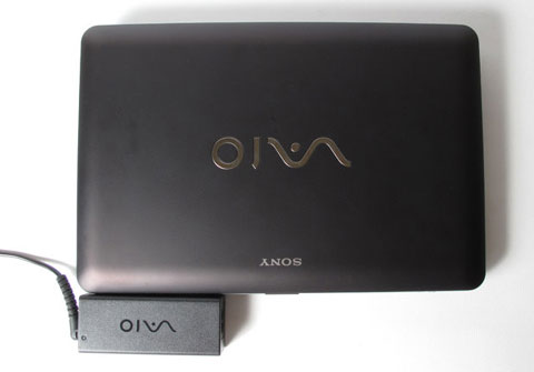 See the beauty of Vaio W netbook Picture 19