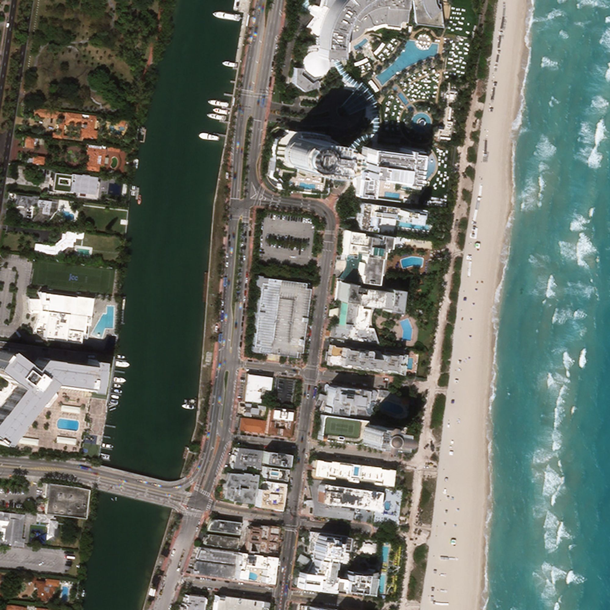 See this series of aerial photos to see how the world has changed dramatically because of COVID-19 Picture 12