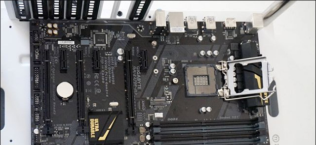 Self-assembling computers, build desktops (P2): Assembling hardware Picture 13