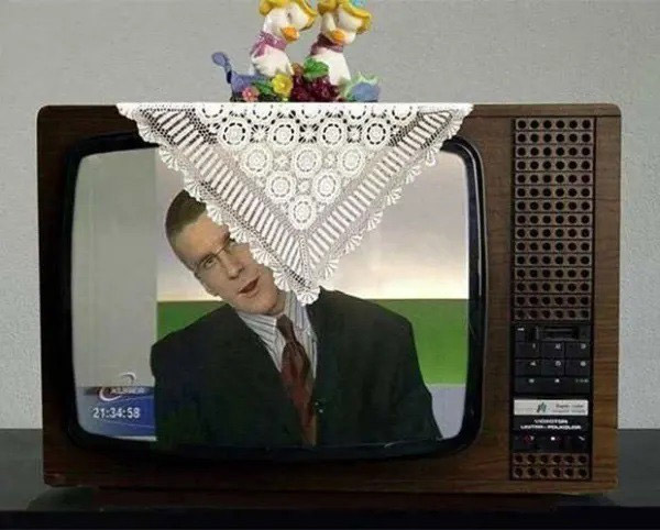 Series of funny horizontal moments, watching for fun, not trying to explain Picture 9