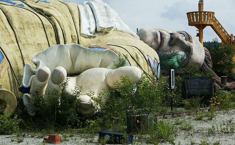 Shivered 5 fascinating theme parks abandoned over the years Picture 12