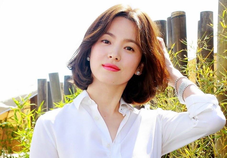 Short hairstyles for the best round face in 2020 Picture 14