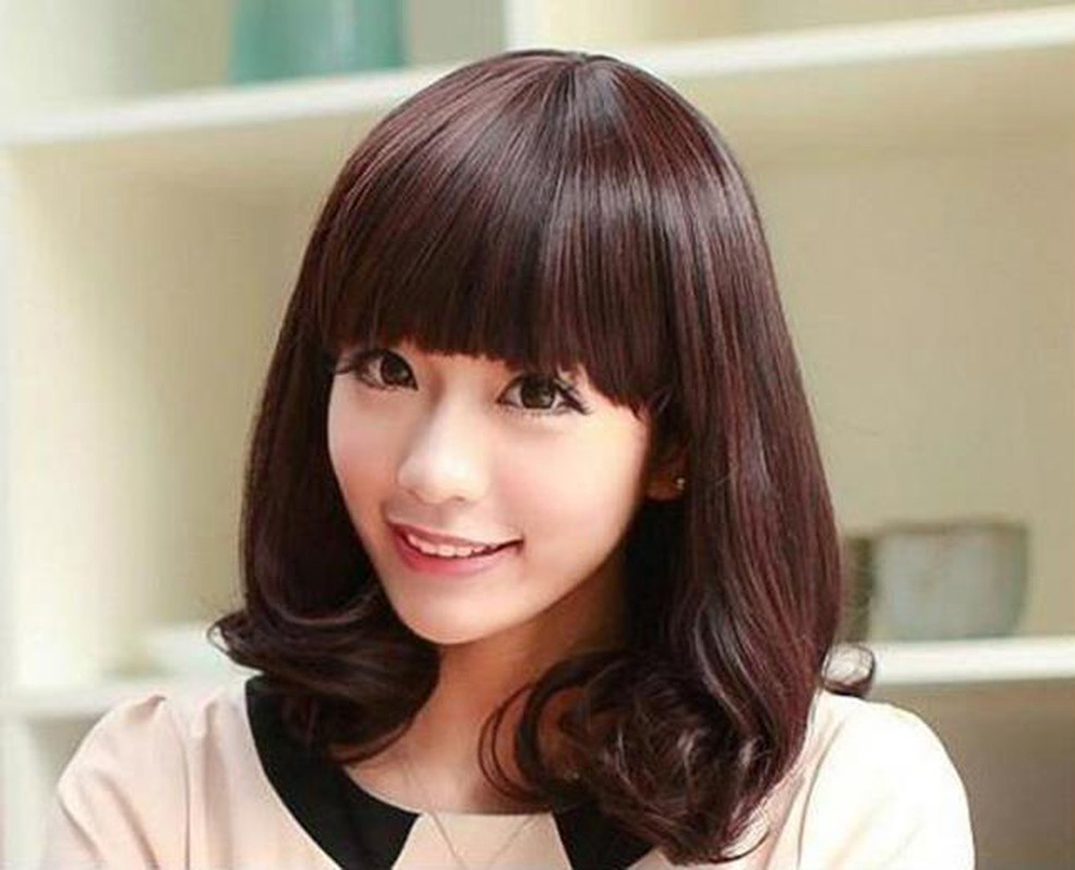 Short hairstyles for the best round face in 2020 Picture 44