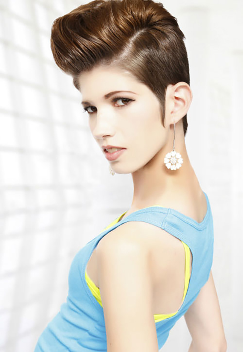 Short hairstyles for the best round face in 2020 Picture 5