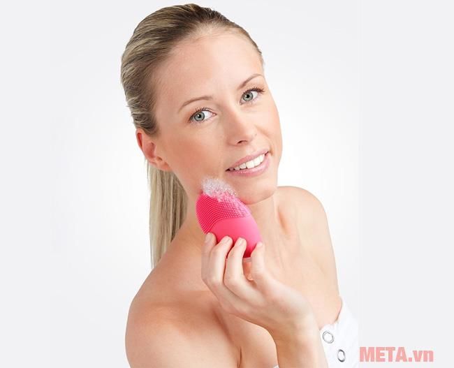 Should a face wash machine be used for acne skin? Picture 2