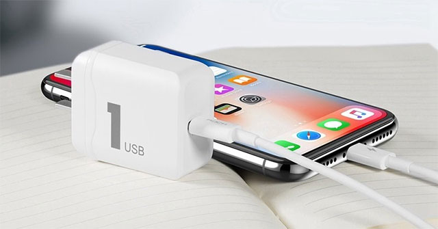 Should I use fast charger for iPhone? Picture 1