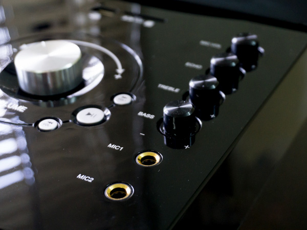 Sing super quality karaoke with SoundMax speaker AK-800 Picture 8