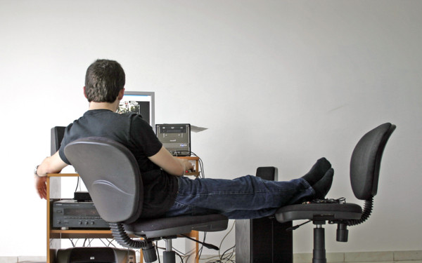 Sitting all day, how much exercise does it take to compensate? Picture 2