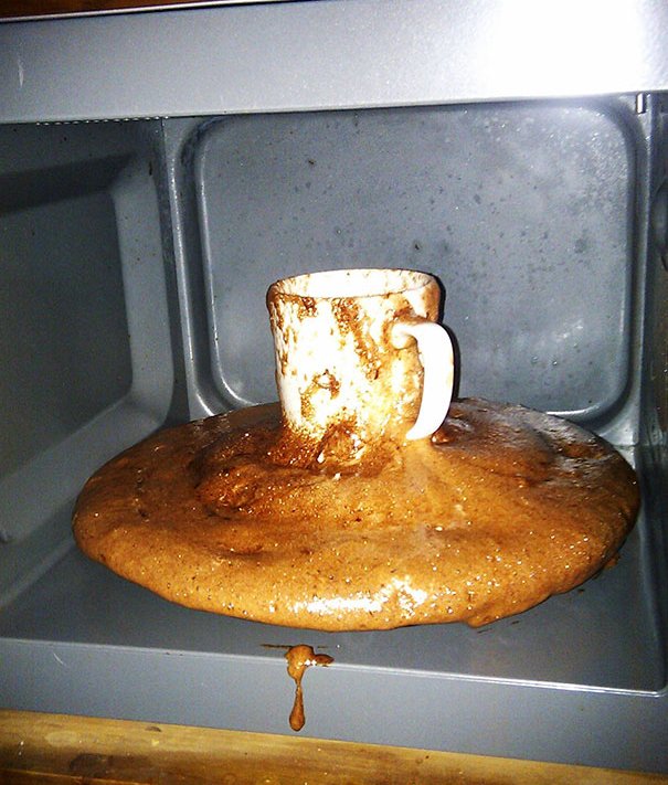 Smiling leaning with 20+ images of 'kitchen disaster' beyond 'imagination' Picture 16