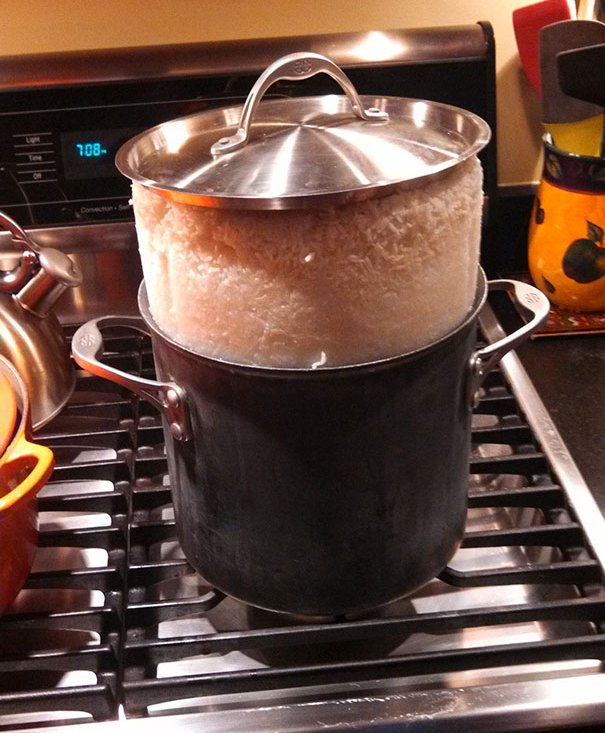 Smiling leaning with 20+ images of 'kitchen disaster' beyond 'imagination' Picture 22