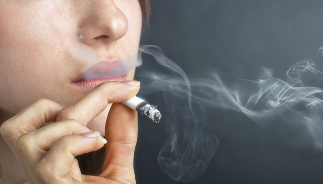 Smoking can harm the intestines Picture 1