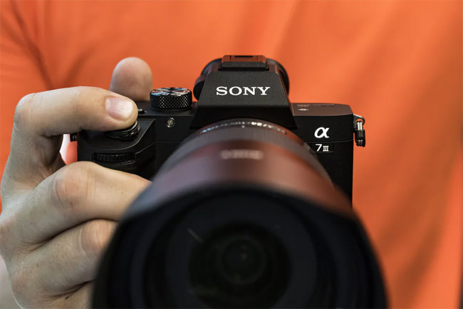 Sony adds advanced features to mirrorless cameras that turn over 2000USD Picture 1