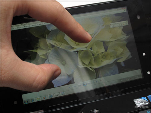 Sony Vaio P rival from Fujitsu Picture 5