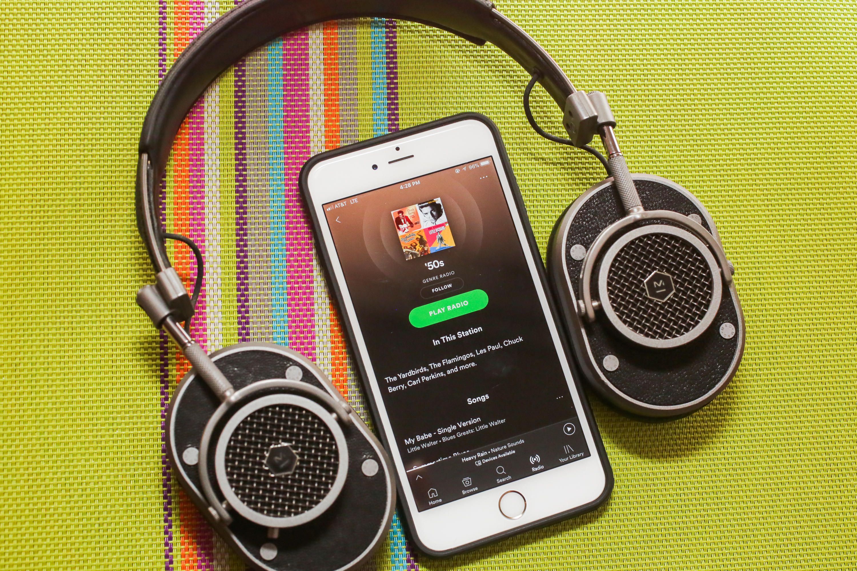 Spotify Apple Music And 4 More What s The Best Music App For You 