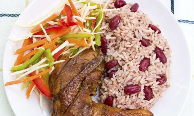 Standard eating rules of countries in the world Picture 13