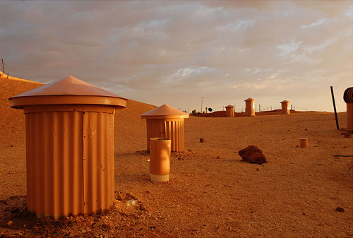 Startled with houses built on unbelievable terrain Picture 6