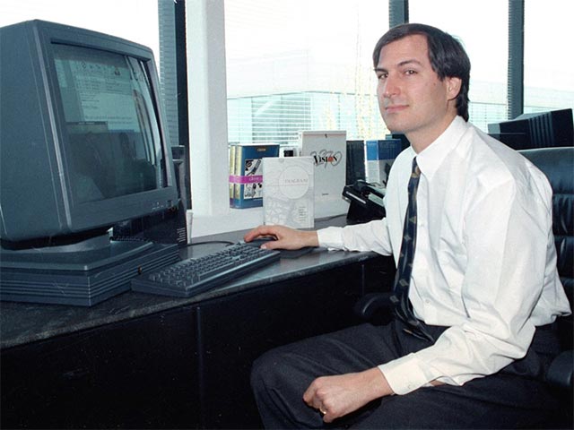 Steve Jobs and eight words of 'thunder' have come true in the technology world Picture 2