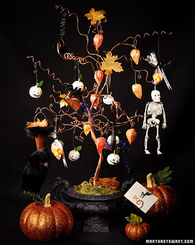 Suggest an impressive decoration for Halloween Picture 12