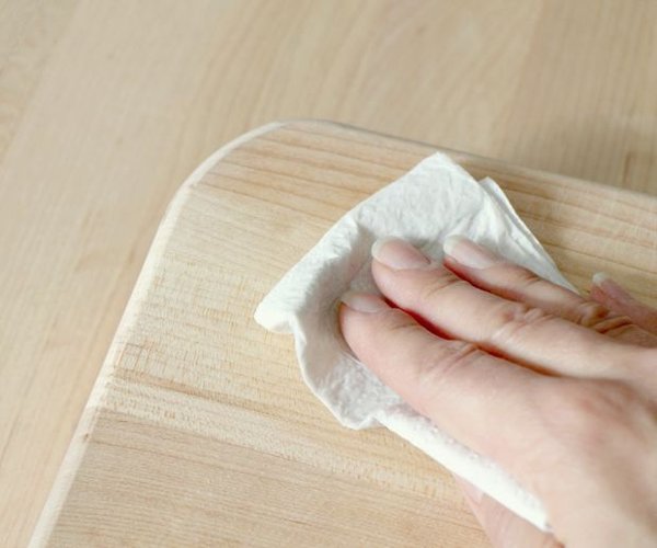 Summary of simple and effective ways to clean wood cutting boards Picture 6