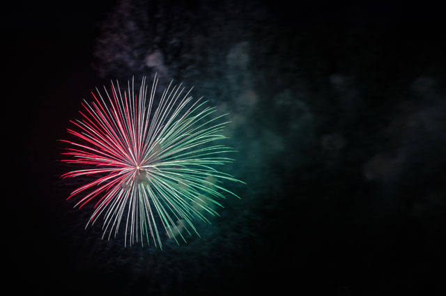Synthesis of wallpaper, beautiful fireworks photos in the new year Picture 12