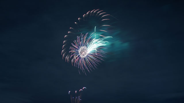 Synthesis of wallpaper, beautiful fireworks photos in the new year Picture 17