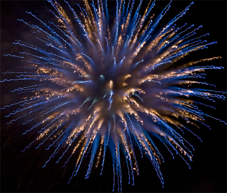 Synthesis of wallpaper, beautiful fireworks photos in the new year Picture 35