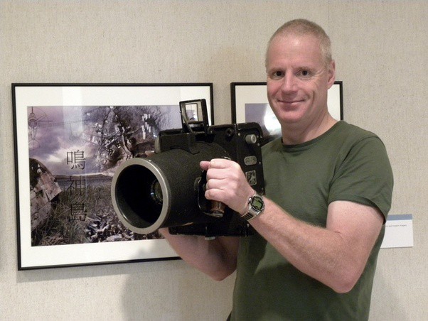 Take a picture of what the Earth for Google Maps uses, where is it attached? Picture 5