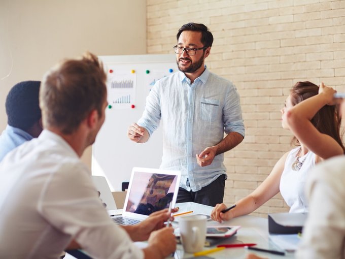 The 10 highest paid positions at Apple that many people dream of Picture 6