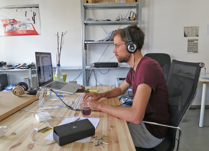 The 10 highest paid positions at Apple that many people dream of Picture 8