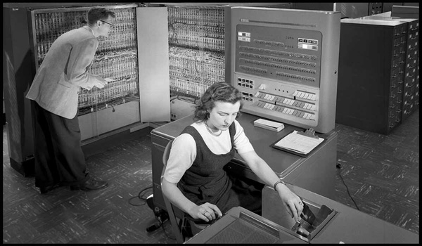The 10 most wonderful 'shadows' of all time in the programming village Picture 4