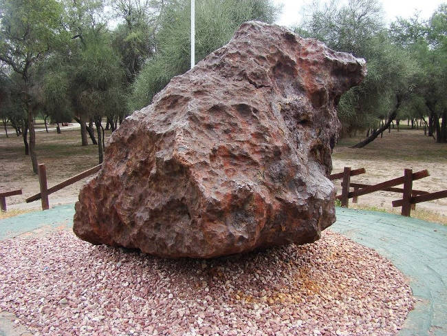 The 6 largest meteorite blocks are detected on the surface of the Earth Picture 5