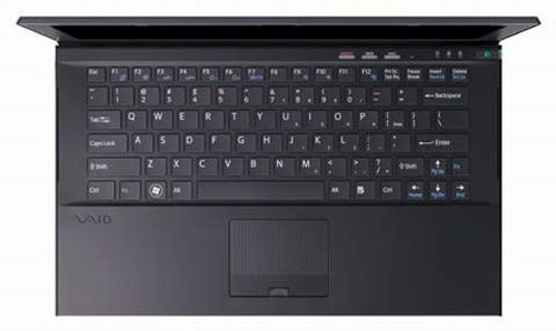 The 70 million Sony Vaio laptop is about to be sold in Vietnam Picture 2