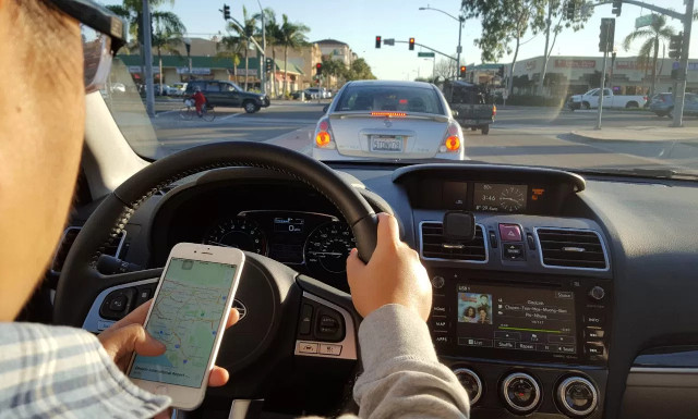 The basics need to know when participating in traffic to avoid the occurrence of unfortunate accidents Picture 1