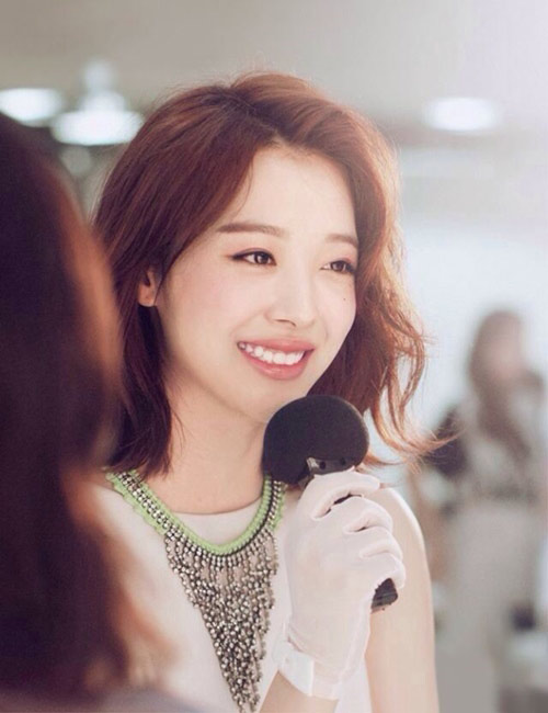 The beautiful short hairstyles and the most beloved sisters are today Picture 5