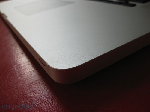 The beauty of the MacBook Pro 17 inch instant battery Picture 13