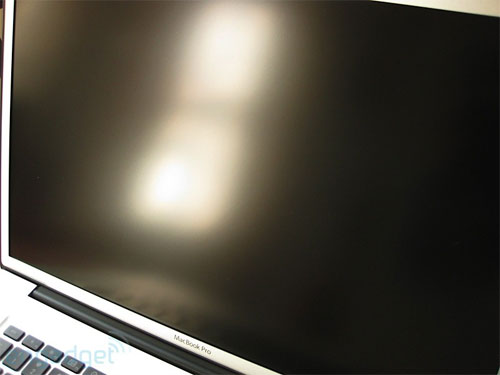 The beauty of the MacBook Pro 17 inch instant battery Picture 17