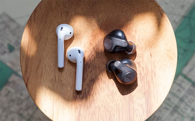 The best true wireless headphones on the market - when convenience comes to the throne Picture 3