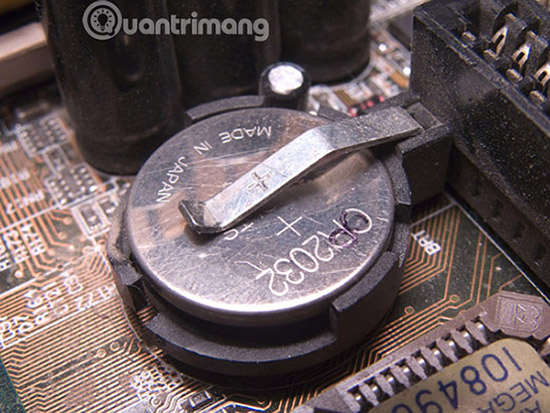 The cause of the wrong time on Windows 10 and how to fix it Picture 1