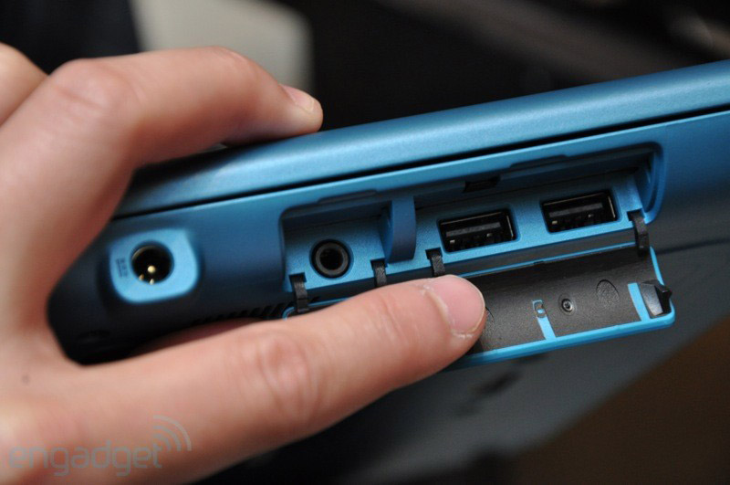 The Dell Inspiron Duo will debut early December Picture 13