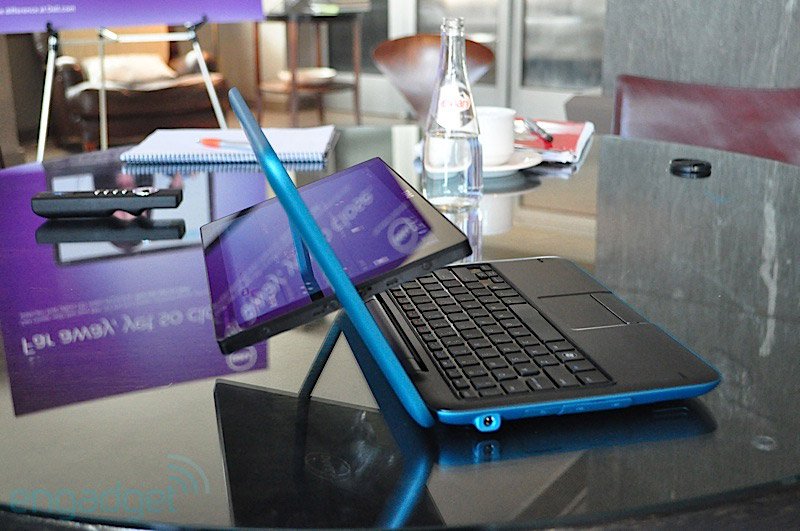 The Dell Inspiron Duo will debut early December Picture 27