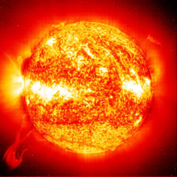 The Earth's core and the Sun's surface, which is hotter? Picture 4