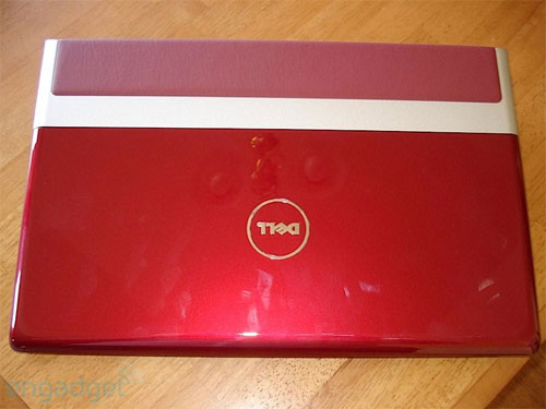 The Eee PC is brilliantly red Picture 4