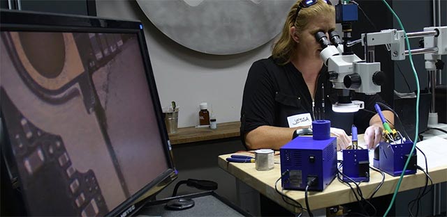 The female engineer restores the photos on the iPhone even when Apple has 'bundled up'. Picture 4