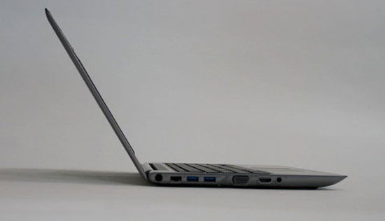 The first Ivy Bridge Ultrabook of Samsung in Vietnam Picture 10